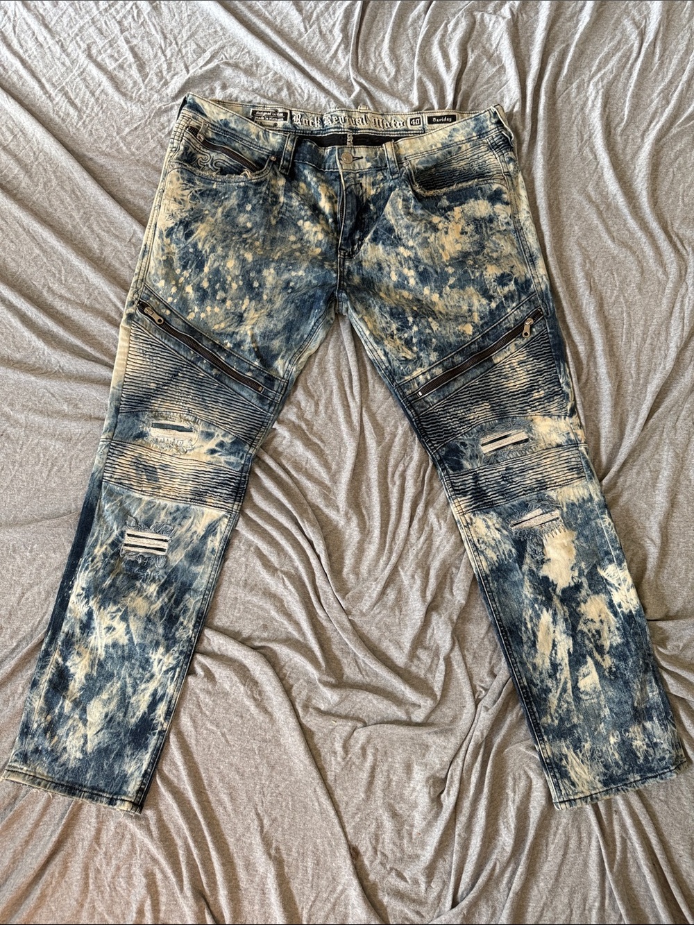 Rock Revival Men's Slim Straight Acid-Wash Jeans in Blue and Cream